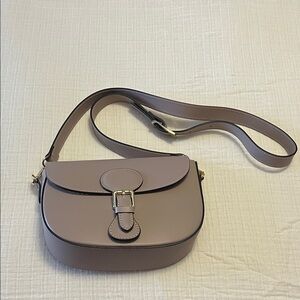 Cheval Tan Leather Shoulder Bag
